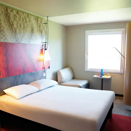 Ibis Caen Porte De Bretagne Bretteville-sur-Odon Exterior photo