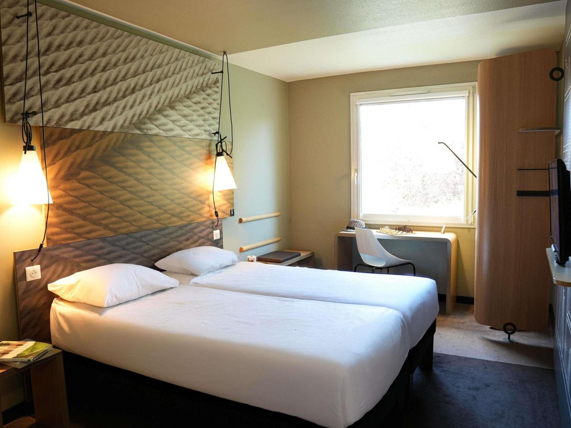 Hotel Ibis Caen Porte De Bretagne