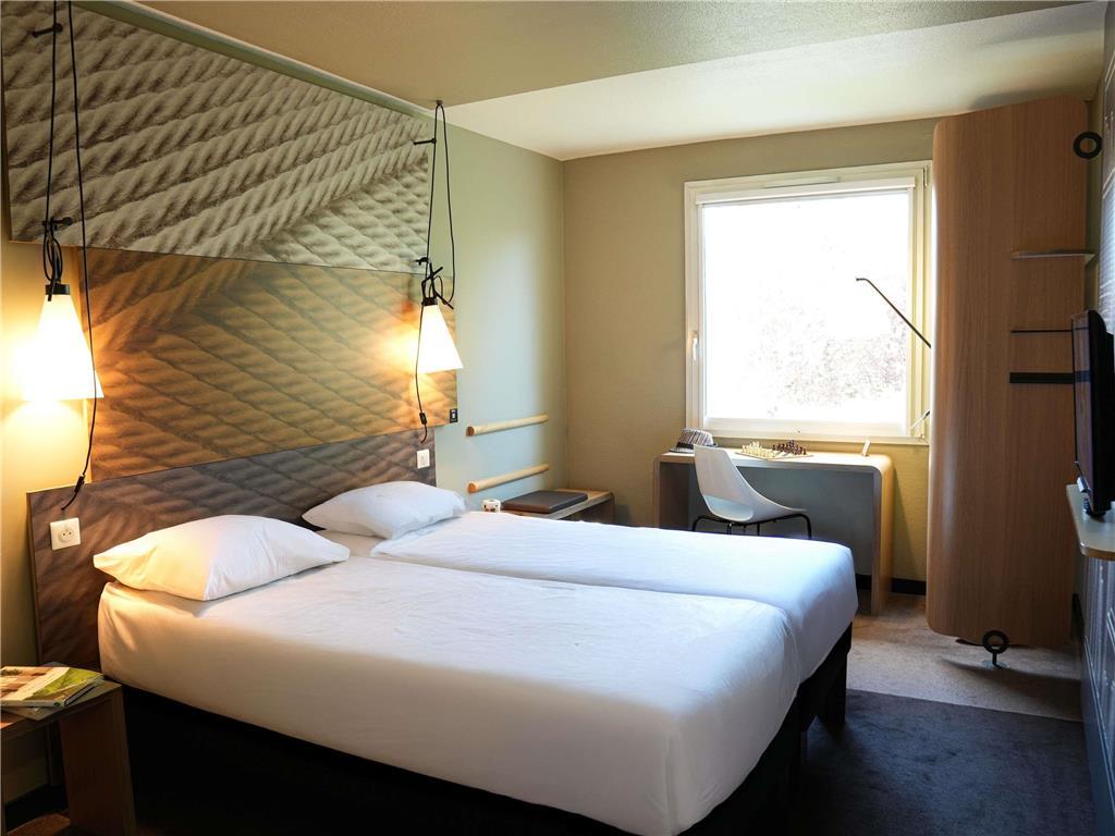 Hotel Ibis Caen Porte De Bretagne